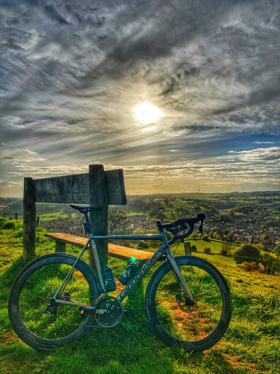 PDuckerSystems's tweet photo. For #MentalHealthAwarenessWeek and following this years theme of nature, we've been encouraging the team to get outside, connect with nature and share a photo.  

These photos taken by Simon &amp; David were voted the favourites by the team. 

#ConnectWithNature #MentalHealthMatters https://t.co/gHydvNpnyC