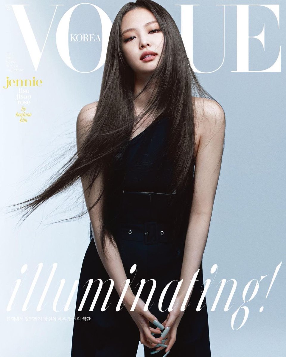 Clarievia's tweet photo. กรี๊ดดดดดด พี่เจนนนน #JENNIE @BLACKPINK https://t.co/UJCQYA348y