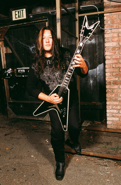 Happy Birthday to Testament guitarist Eric Peterson, the only remaining original member. He turns 57 today. 