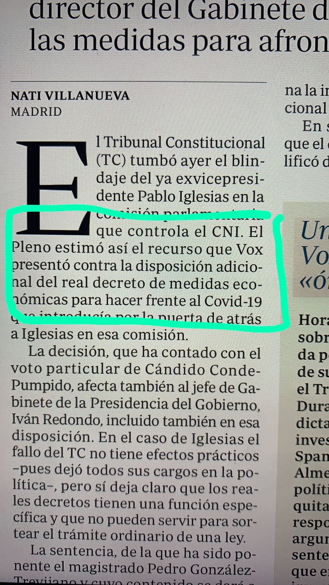 ajmillasgan's tweet photo. @Juanerpf @abc_es @vox_es Además de tratarlo en el editorial,en la foto adjunta de la apertura de la doble página ( con llamada en portada) lo primero que se dice es que el recurso lo presentó Vox. Ve usted fantasmas donde no los hay https://t.co/DNLIVFYqz8