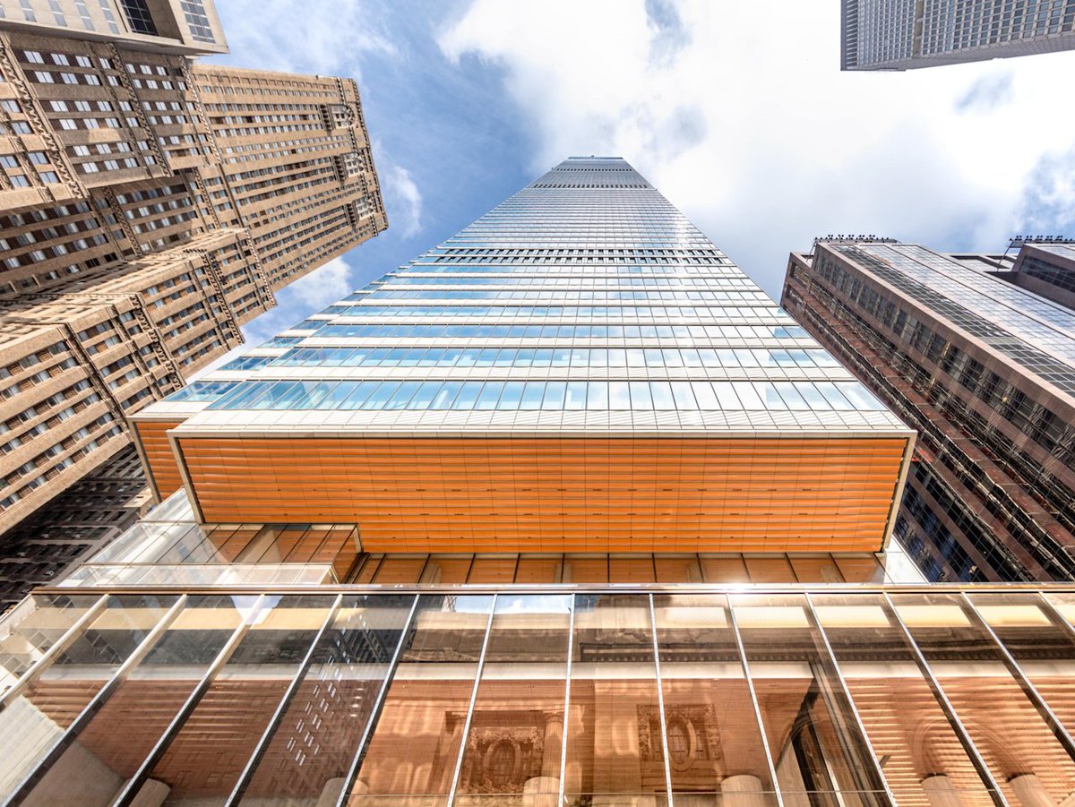 MartinSchroeter's tweet photo. Delighted to share that @Kyndryl’s new global HQ will be at @one_vanderbilt, a building that reflects best-in-class sustainability practices and puts us at the heart of Midtown Manhattan’s revitalization. #NYC exemplifies the vitality and energy of our new company. https://t.co/VX6RYwtOGX