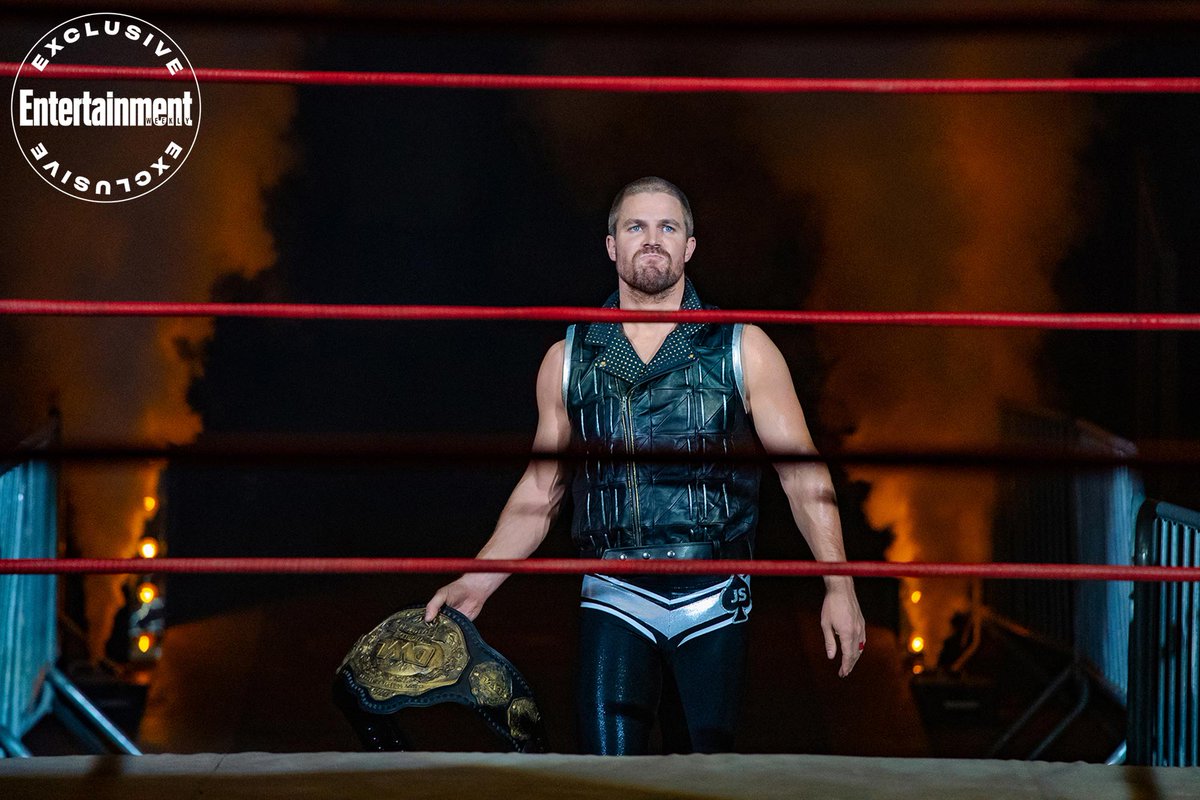 AmellCityNET's tweet photo. 📸 New still of @StephenAmell in @HeelsSTARZ #HeelsSTARZ https://t.co/wuPtWOsIq1