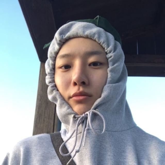 조승연폴더 tweet media