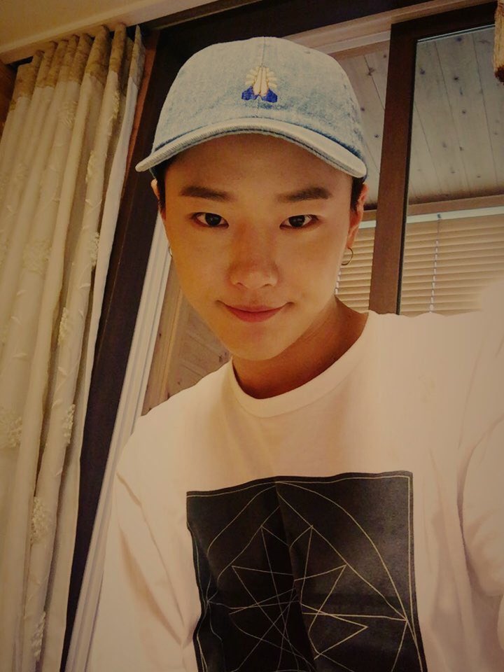 조승연폴더 tweet media