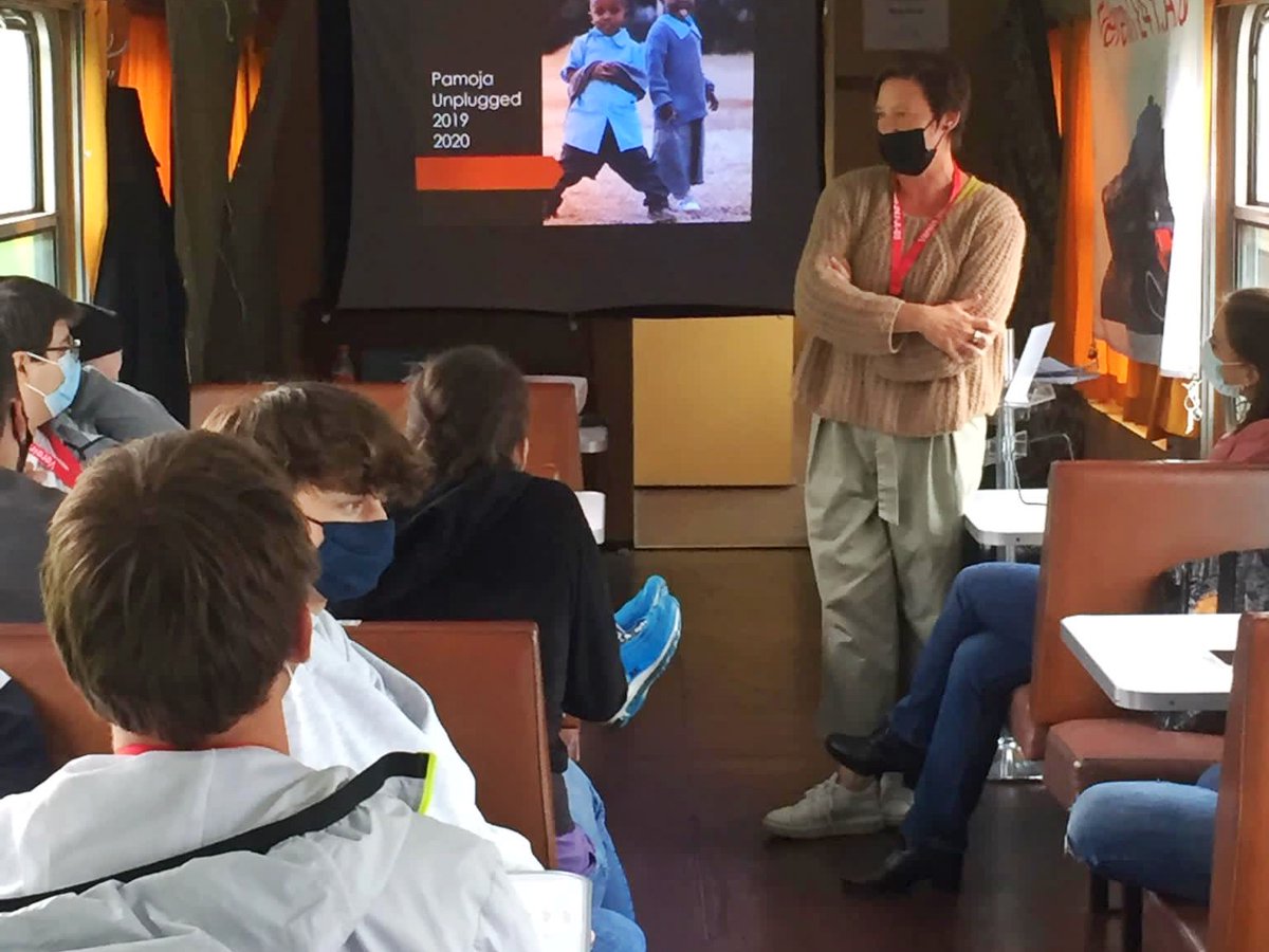 Jugendzug: Eindrücke vom Workshop zur in Kenia tätigen #Watoto Foundation mit Sabine Godinez, Jugendarbeiterin der ref Kirche Wädenswil. 
#jugendzug