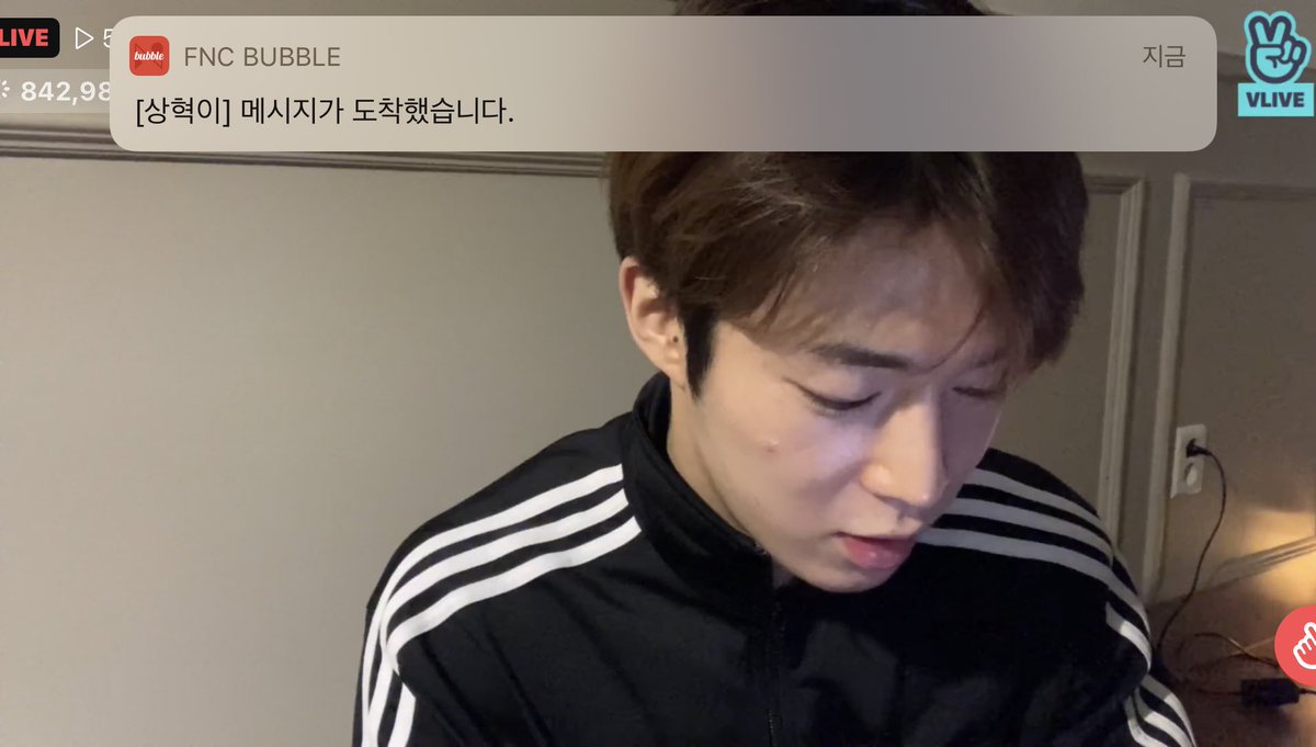 724G9's tweet photo. 아ㅜㅠ개빠갬 https://t.co/XeAnZI8avW
