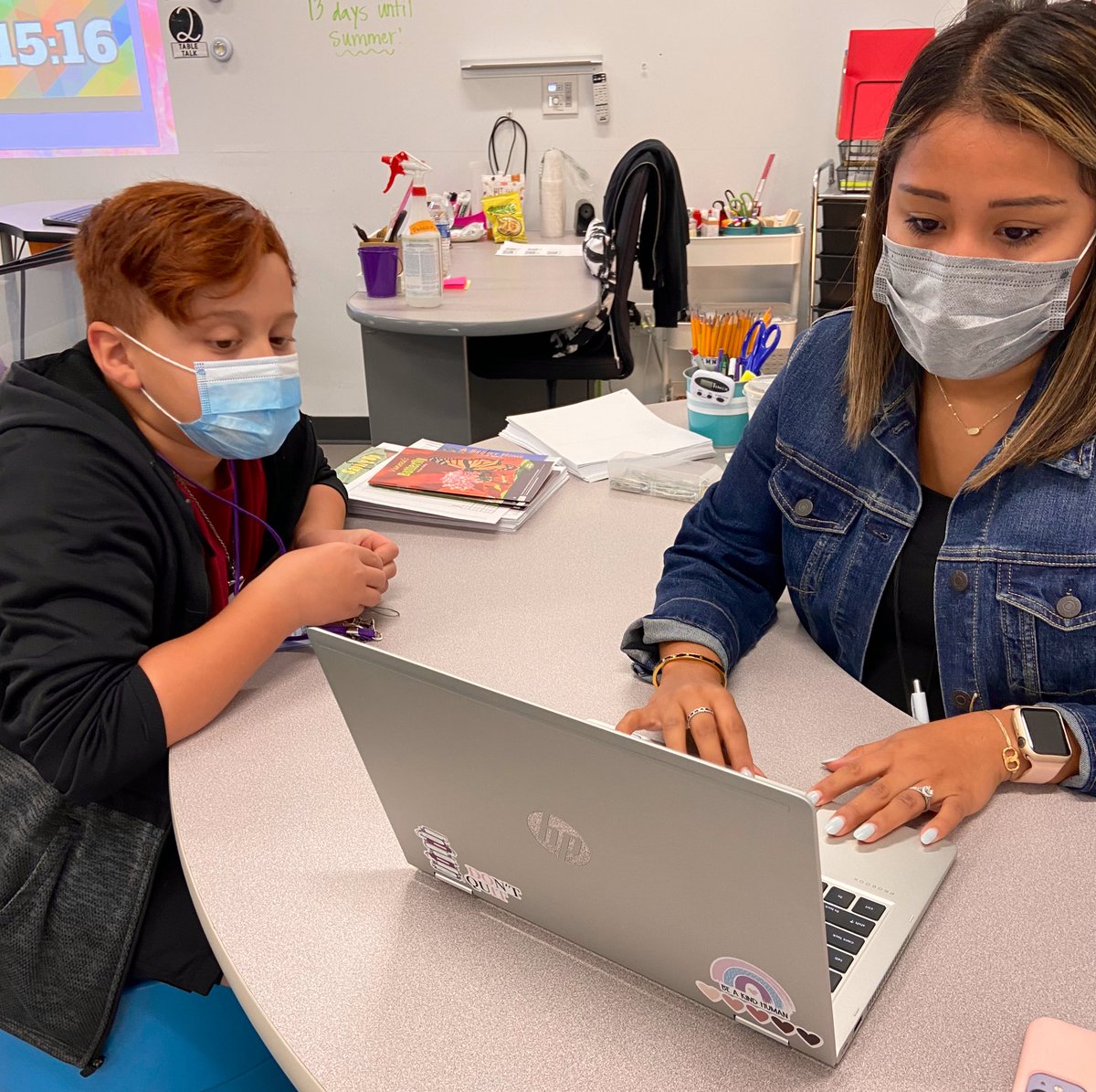 mrs_recio's tweet photo. 💗 Mentor meetings @SummitSpark 4th grade @SMCISD_Rod Teachers &amp; students talking about their week, end of year goals, and planning for next school year! 😊#GrowthMindset #TheKnightWay https://t.co/pnnCbaddkO