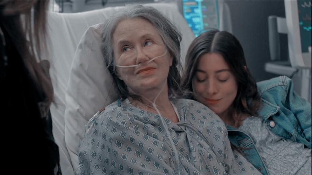 darthmcdonnell's tweet photo. #helensayswatch #okayhelen #shitimcrying
ep 5 of #Rebelabc 😀 when I tell you her heart wasn't the only one that stopped momentarily 😀 https://t.co/FUjdEIAHhU