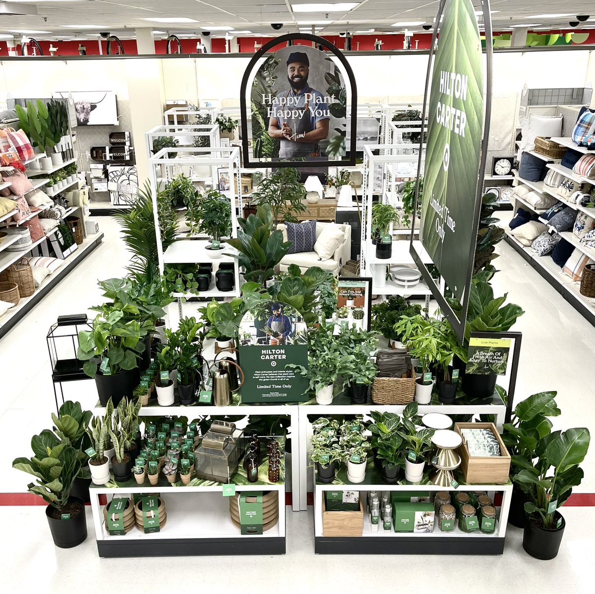 Ben Hushbeck (@benhushbeck) on Twitter photo #HiltonCarterxTarget #T19 #Target What a great way to start the day! Great job Home DBO Braden @BradDowdyT0019 <a href="/WillReddick7/">William Reddick</a> <a href="/KevinKaminski10/">Kevin Kaminski</a> <a href="/RicaDevas/">Erica DeVasier</a> #HiltonCarterxTarget #T19 #Target What a great way to start the day! Great job Home DBO Braden @BradDowdyT0019 <a href="/WillReddick7/">William Reddick</a> <a href="/KevinKaminski10/">Kevin Kaminski</a> <a href="/RicaDevas/">Erica DeVasier</a>