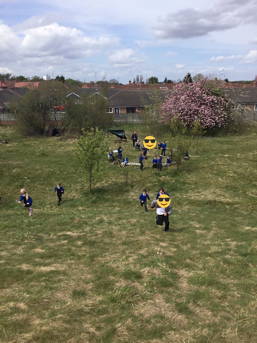FellDykePrimary's tweet photo. Throwback to History on Tuesday when we learnt about why castles should be built on hills! #Bronzeclass https://t.co/cGympmLPko