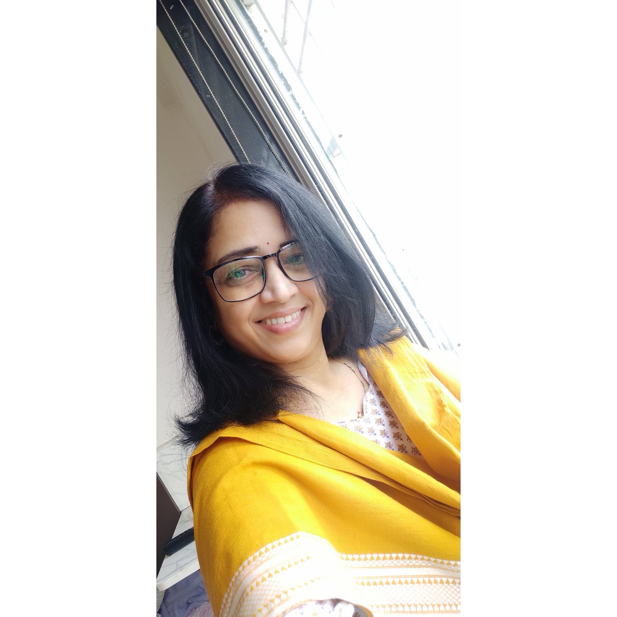 KolpeNeelam's tweet photo. #NewProfilePic https://t.co/PB0h6NZF6l