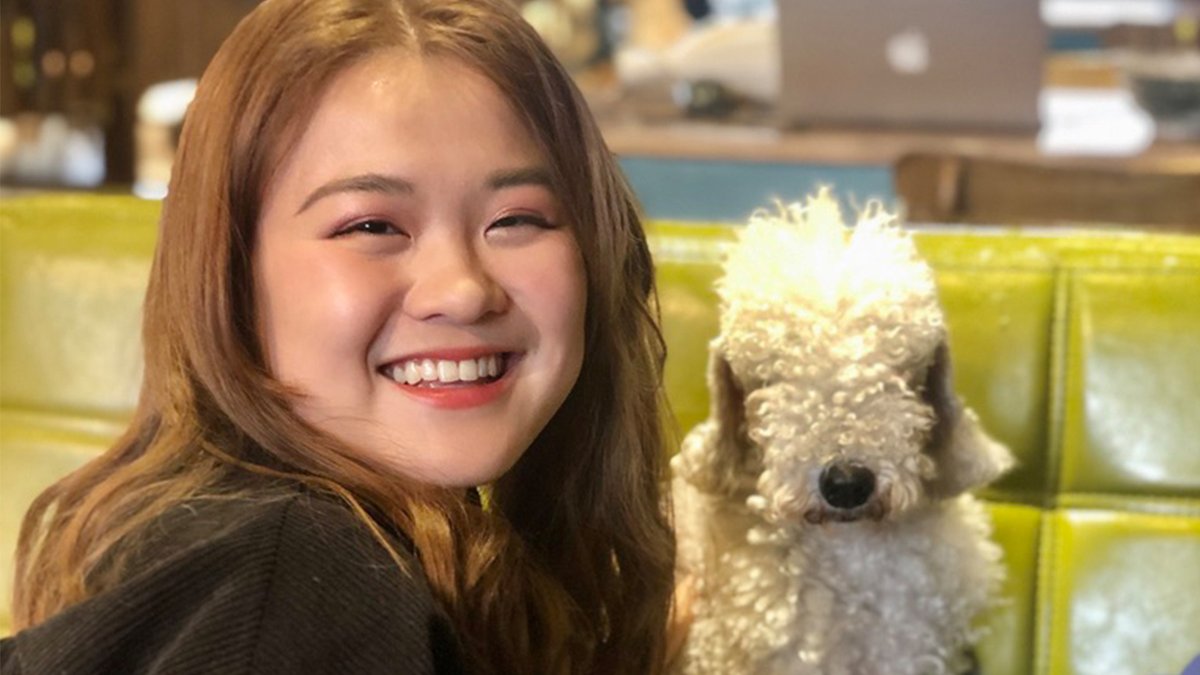 Meet graduating senior Connie Ye. 

I’m most interested in building opinionated open-ended interactive software that provides ways for my audience to express their own creativity within rigid artistic constraints.

cmu.is/ye via @CMUSchoolofArt

#CMUgrad21