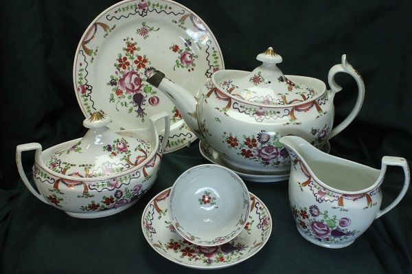 loveantiques's tweet photo. This Chamberlain's Worcester Porcelain Hand Painted Tea Set is for sale from China Rose Antiques: https://t.co/4WegwacfmL
#antiques #antique #antiqueteaset #teaset #antiqueporcelain #porcelain #loveantiques https://t.co/iAybS5NIaE