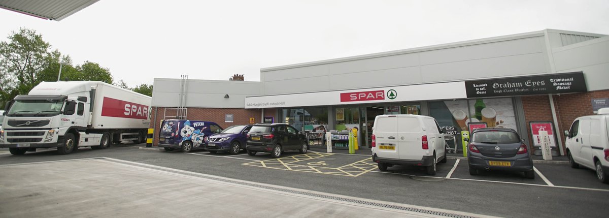 SPARNorthEng's tweet image. SPAR Lostock Hall in Preston opens its doors today with a Graham Eyes butchery counter, Clayton Park Deli, Tango Ice Blast and Cheeky Coffee offering. Take a look at the shiny new store below and read more here - jameshall.co.uk/spar-lostock-h…  #SPAR #modernconvenience #thereforyou