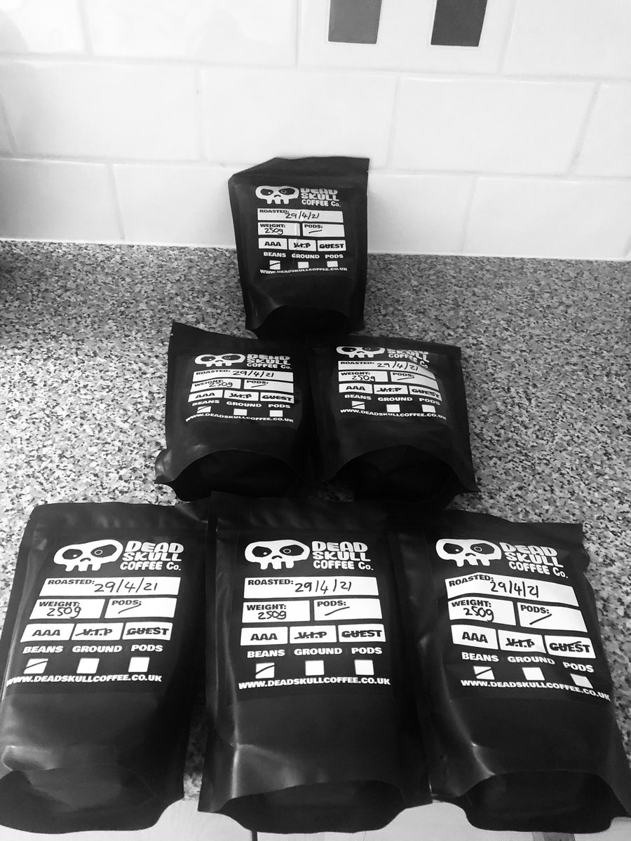 1BeardedViking's tweet photo. So last week I ordered myself 3 bags @deadskullcoffee from the guys and they only went and sent me 6! Very kind from stream partner! I Cannot get enough of this stuff at the moment! Go to https://t.co/02i0SuH1CQ and use discount code ‘1BeardedViking’ for 15% off ❤️ https://t.co/XHgxLAyzpf