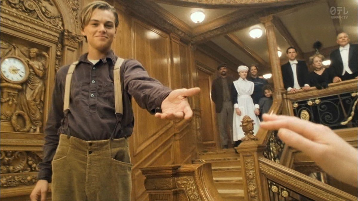 雪だるま S Tweet ラストシーンの階段でジャックとローズが再会するシーンで時計が2時分を指してます タイタニックが沈没した時刻と同じみたいです 何度見てもこのラストは号泣 タイタニック 金曜ロードショー 金曜ロードshow タイタニック後編