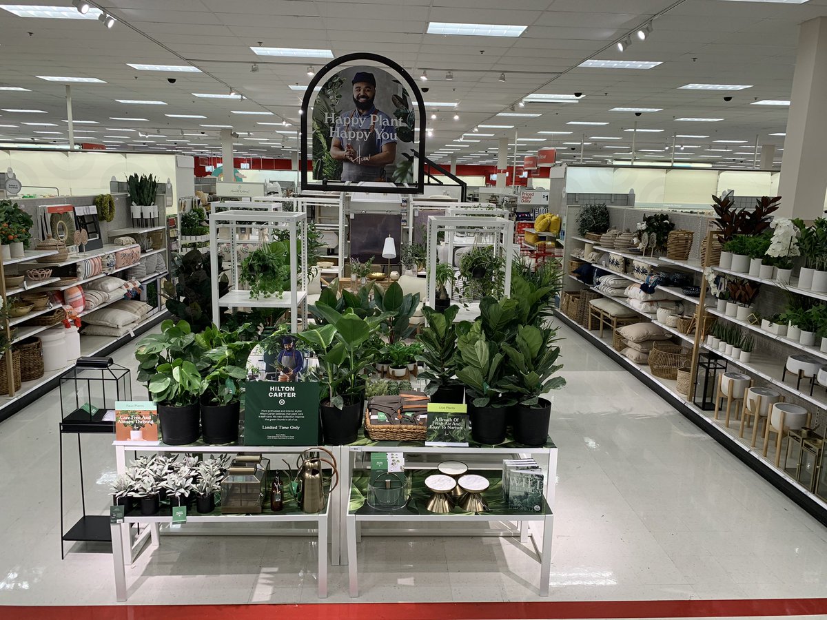 I had so much fun bringing Hilton Carter’s collection alive at West Loop this morning with Home DBOs Angie and Ruby! #Target #WestLoop