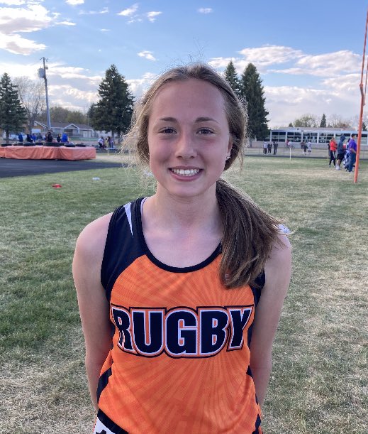 🚨STATE QUALIFIER🚨 Brooklyn Bartsch ran a time of 12:02.21 in the 3200m run at the Charlie Hanneman Memorial in Rugby on 05-13-2021