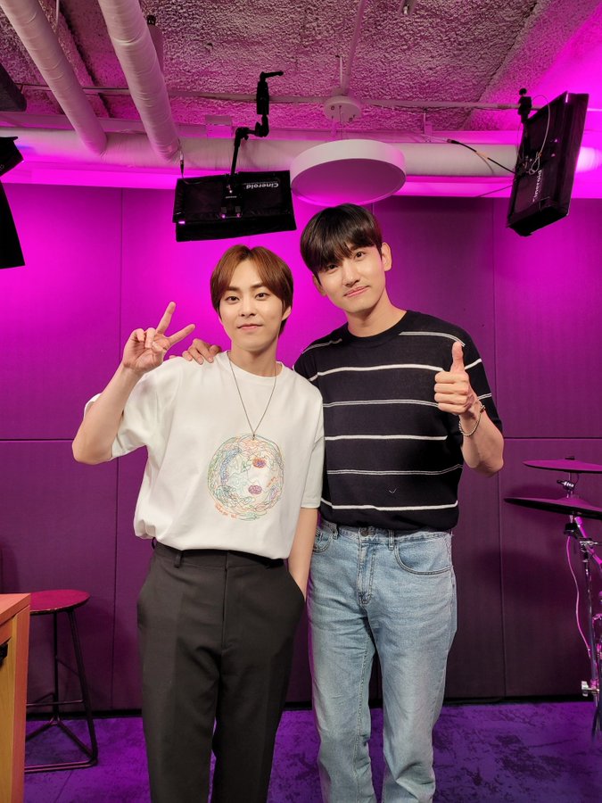 Tvxq: 📸 #최강창민 & #시우민'최강창민의 프리허그'🧸다음 주 금요일 8시에도 만나요!#Max_Changmin#동방신기  #Tvxq! #東方神起#Xiumin#엑소 #Exo#최강창민의프리허그 - Kpop-Track.Com