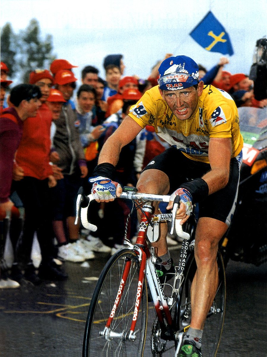 idfelgue1's tweet photo. ¿A quién no le gustan las efemérides?
Hoy hace 28 años que #Rominger ganaba la histórica etapa de @lavuelta #Naranco93 🚴♂️
Y como no, hemos inmortalizado ese momento en una lámina 🤭#EquipoClas https://t.co/fyWwhQ3Acv