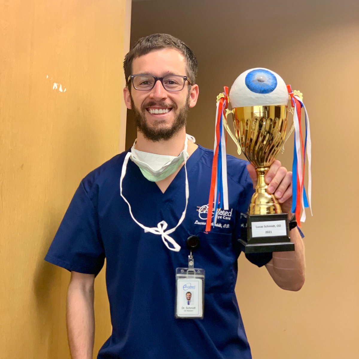 Congratulations to Dr. Lucas Schmidt, Resident at <a href="/AssociatedEyeMN/">Associated Eye Care</a> for winning the Resident Grand Rounds on May 1st during the MOA CE Event. Voted on by the audience of 300+ participants.