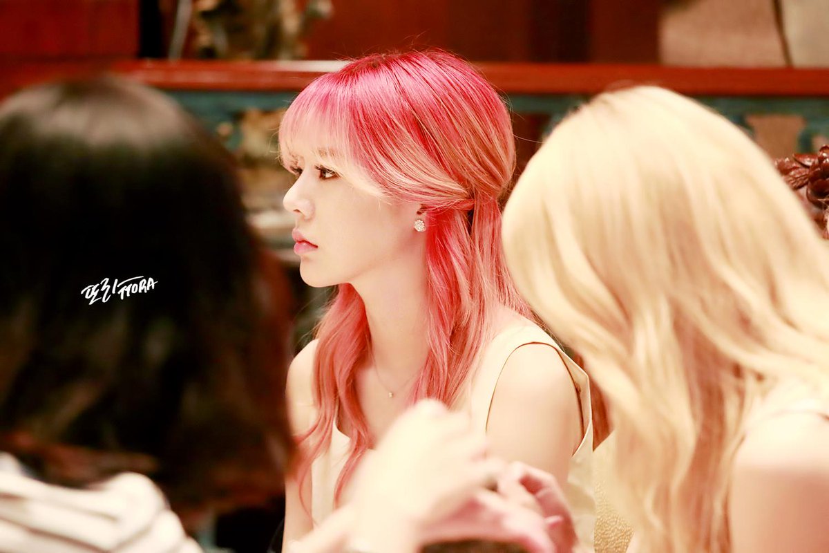 GG8_EDIT's tweet photo. Cute&amp;Sexy SUNNY happy birthday🎉
@Sunnyday515
#BrightestSunnyDay
#쨍하고_해뜬날_써니왔단다 https://t.co/DuXWhZP6Yt
