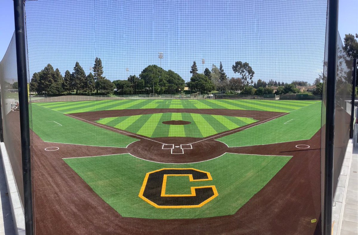 EnPlast's tweet photo. 140,000 sq. ft. of ShockDrain recently deployed at Chabot College in Hayward, California. Thanks to our partners AstroTurf (Turf) and PVG (Installer) on this wonderful job! #EnPlast #ShockDrain #Turf #Safestfield https://t.co/tSmiz5VIhv
