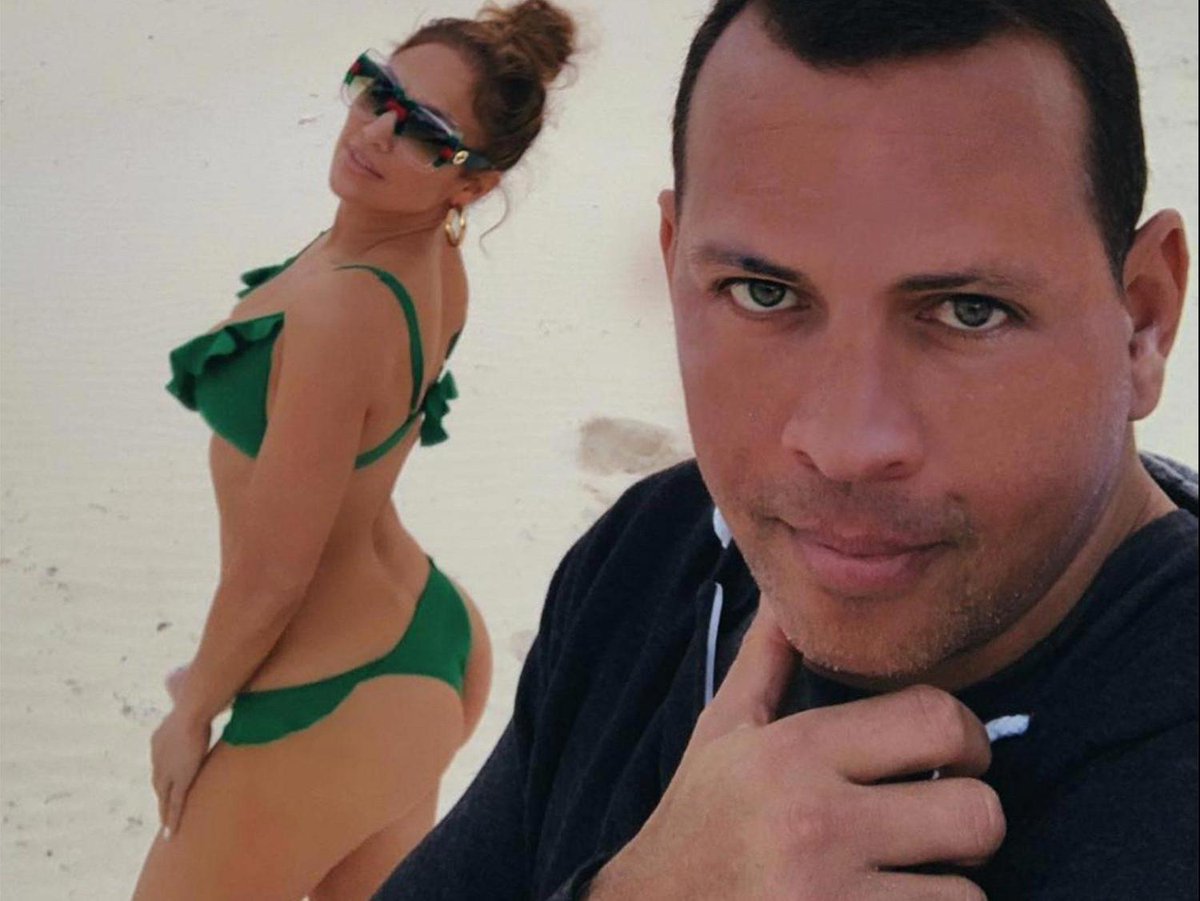 Desperate Alex Rodriguez sets dinner table for Jennifer Lopez after split