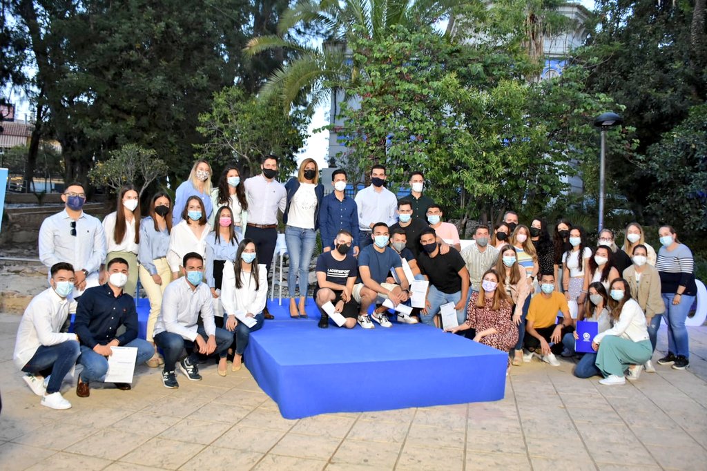 PPArchena's tweet photo. 🙌 100 personas acuden al encuentro de jóvenes de #Archena.
🙋🏼‍♀️ @PatriciaArchena: bienvenid@s a los más de 30 afiliados a @NNGG_Es @NNGG_Murcia https://t.co/RUZNZBCMGF