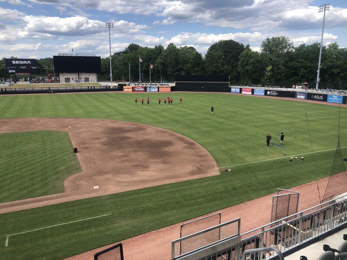 Beautiful day for baseball ⚾️ 

<a href="/WoodpeckersNC/">Fayetteville Woodpeckers</a> play at 6:30

Up to 2,800 fans expected tonight