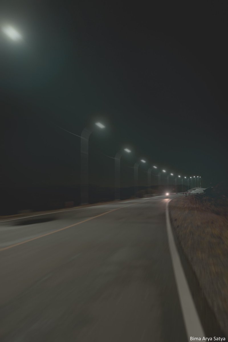 nioo333's tweet photo. Night Run https://t.co/00eFDYREnA