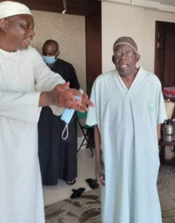 ajao_janet's tweet photo. Upcoming president, at least his own BUT is little😂 Na to Dey go for eye surgery every month🤣 #Eyeeffect👩🏻‍🦯 https://t.co/Ou4DVV3gGF
