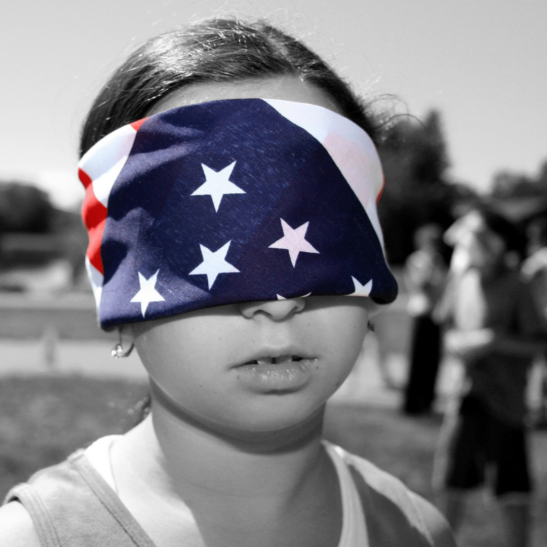 jeanniemmarie's tweet image. 🇮🇳To those of us who do not live in the second wave of India’s pandemic chaos, locking down for the second time, 1.3 billion of the most unreached people on earth doing a twice-dance with death—we live with privilege.

The privilege to practice six-feet apart distancing