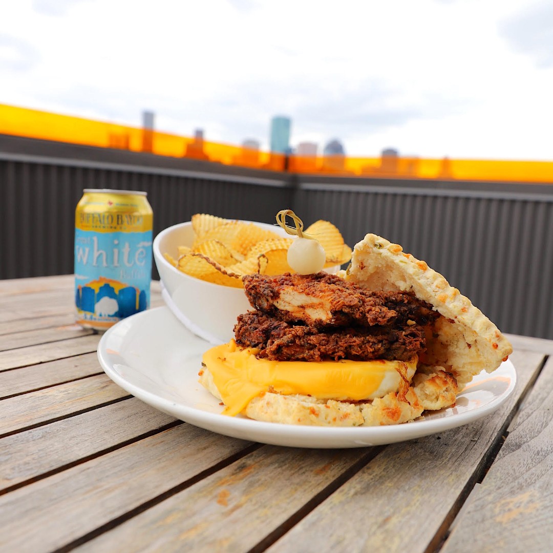 Buffbrew's tweet photo. bis·cuit: one bite is never enough

Kickoff the weekend w/ Chef Arash's homemade Texas fried chickapeño biskits fresh out the oven during Saturday brunch starting at 11am. 

#nationalbiscuitday #buttermilk #brunch #chickapenobiskits #freshhot #buffbrew https://t.co/M1WmaZmCV0