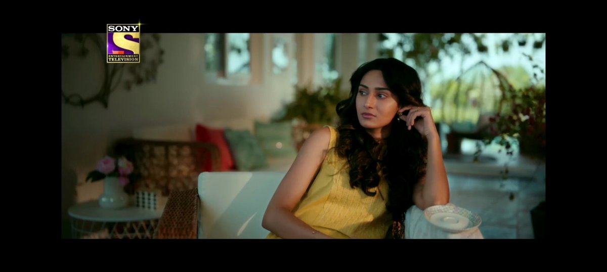 __faiirytale__'s tweet photo. Krpkab makers never fails to show a harsh reality about a relationship in their promos 🧿✌️
Nazar naa lag jaaye krpkab team ko .

#Krpkab #KuchRangIsBackOnSony
#Devakshi https://t.co/DPZDRmO7tI