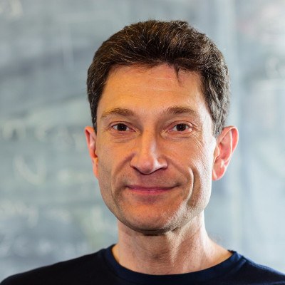 Thomas Hillen tweet media