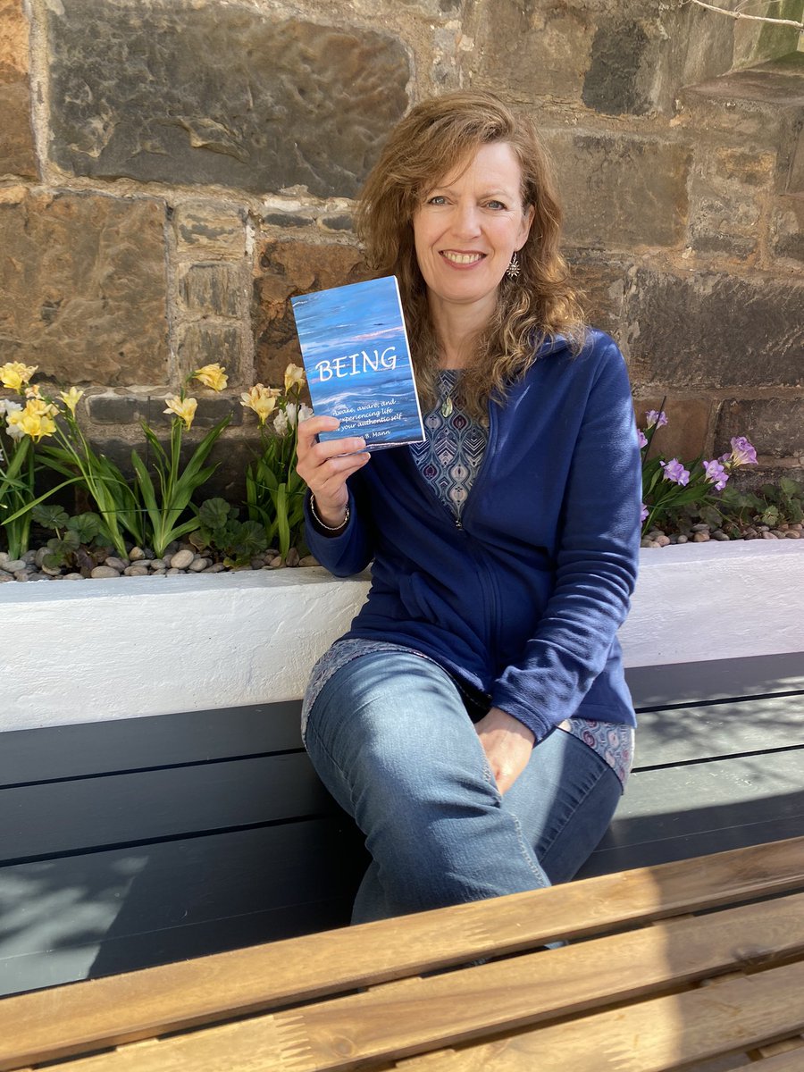 JustBeBotanical's tweet photo. To celebrate #MentalHealthAwarenessWeek receive a free copy of @LynnBMann1 amazing book Being with online orders of £40+ https://t.co/HLW9tGj8GB 

Enter code ‘Being’ before the end of May, and you’ll get a copy 📖 with your order (free postage with orders £40+) 🛍 https://t.co/qY88jvx047