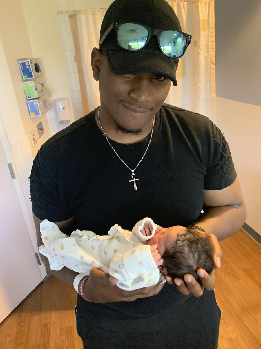 Kasey Smith tweet media