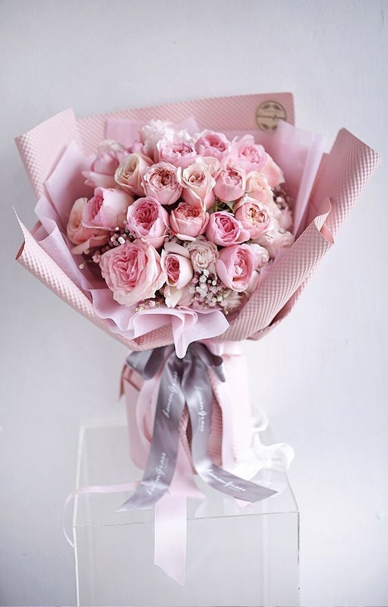VICTSONG87's tweet photo. @aiyuweo halo aiyu. happy birthday to you. hope you longlife, sucess always, be happy and may all your hope will come true! ๏ฟฝ๏ฟฝ๐ฅฐ
God bless you pretty!
#IU48DAY #IUsDAY https://t.co/yPQGYK8aGJ