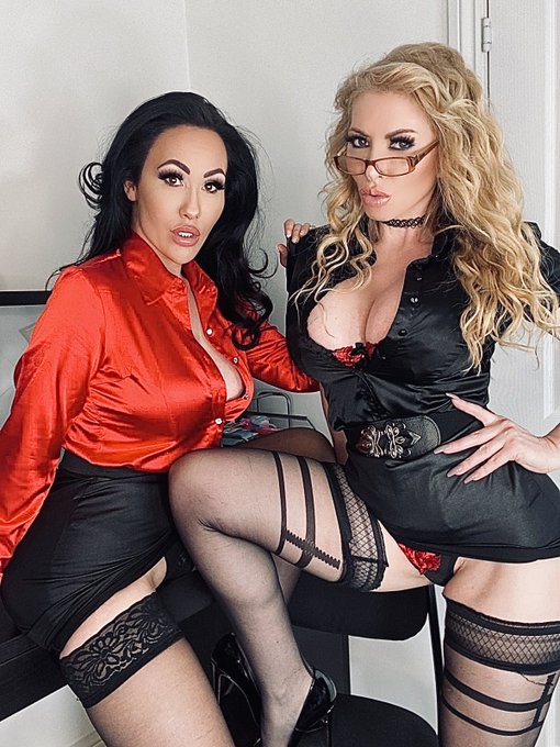 Ooh... looks like we&rsquo;re in charge!  New update with @BeckyxDee  https://t.co/wybveGRRxf https://t.co<a href="/tag/eng"class="tags"><span>#eng</span></a>