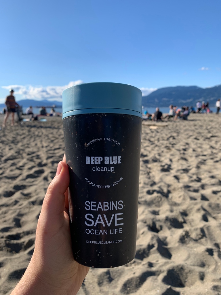 This coffee tumbler helps keep our oceans clean! Not only does it cut down on another single-use cup, all funds go towards educating youth about plastic pollution. Get your reusable coffee tumbler now: deepbluecleanup.com/merchandise/p/…