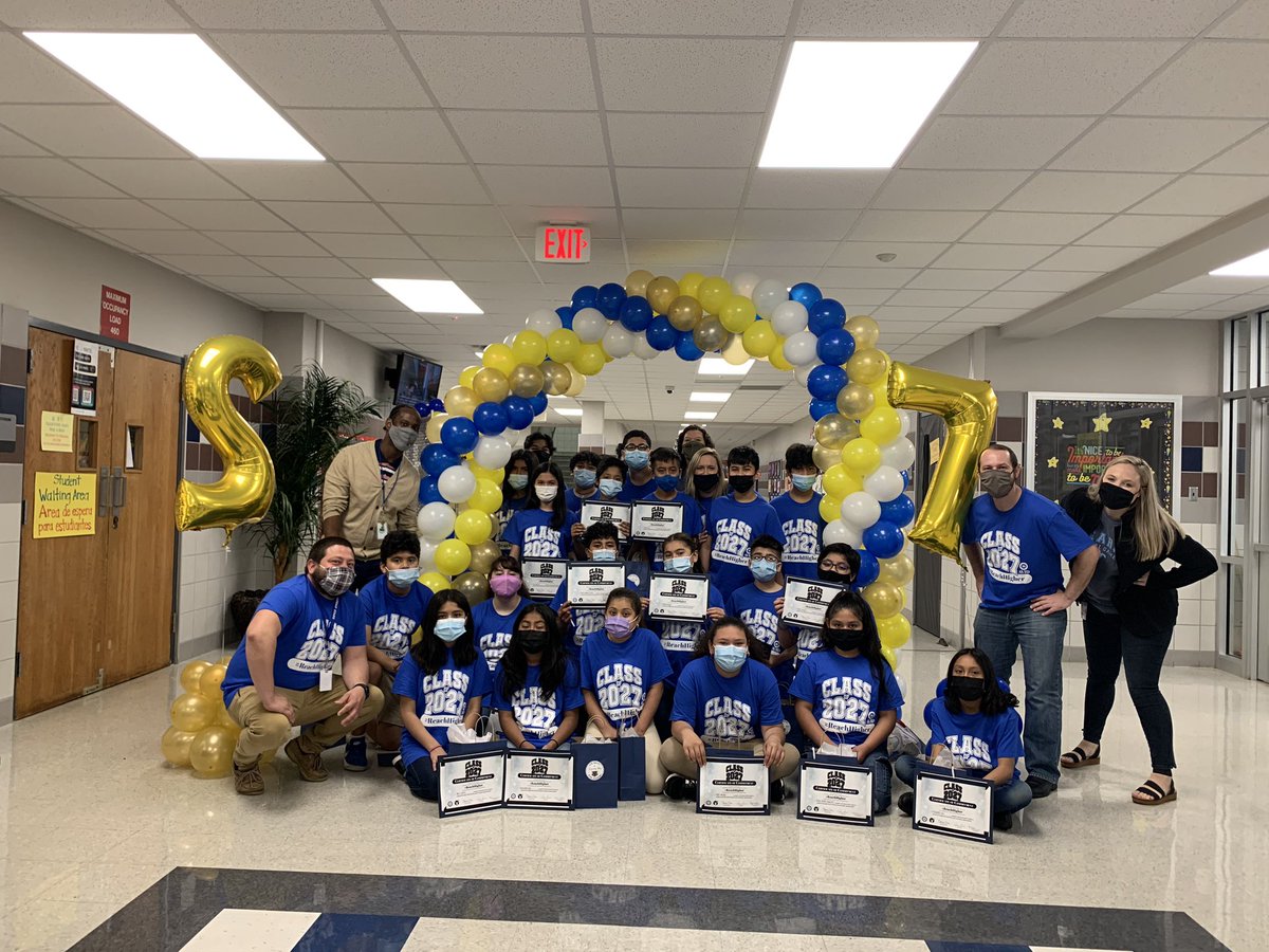 AVID4College's tweet photo. AVID Signing Day is an exciting time for students to commit to the hard work it takes to persist through school and into opportunities after they finish. Check out how @AVIDRISD 6th graders celebrate #AVIDSigningDay. #FollowYourDreams https://t.co/tot7bVfgdW