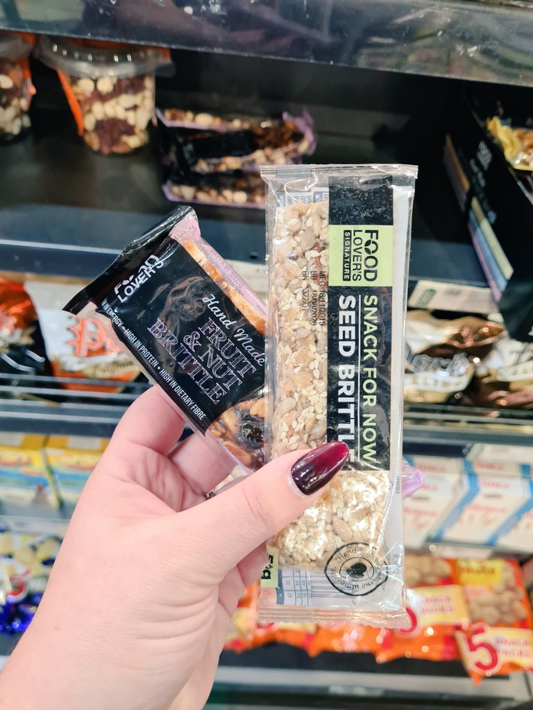 sugarspiceblog2's tweet photo. Today has been so amazing! We stopped off at @FoodLoversMkt Hillcrest to stock up on snacks for our trip to the Midlands. So many great specials &amp; products! #kzntourism #kznmidlands #midlandsmeander #southafricaistravelready #tourismsa #womensweekend #shotleft #satravelagain #sp https://t.co/uuVv1dWZ92