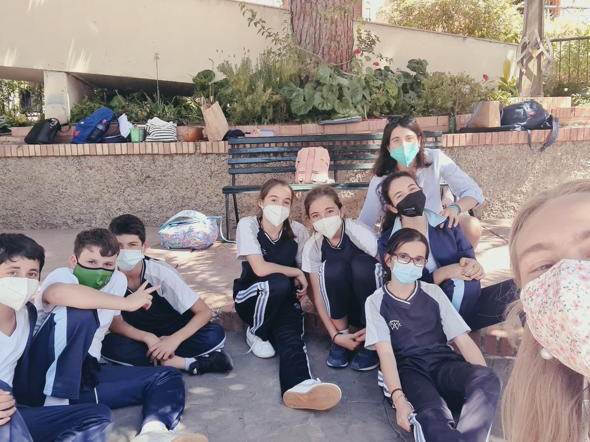 Colegio Diocesano La Presentación (@presentacionmlg) on Twitter photo #Pastoral 💚| Los grupos de #ESO del <a href="/GruposSMV/">MOVIMIENTO SMV</a> disfrutan cada #viernes de dinámicas divertidas 🤩
ℹ️ Este #mes celebramos el mes de #María 🌸reflexionando sobre la importancia que tiene en nuestras vidas 🙏🏻
<a href="/fvictoria_es/">Fundación Victoria</a>
#colegiosdiocesanos #Pastoral 💚| Los grupos de #ESO del <a href="/GruposSMV/">MOVIMIENTO SMV</a> disfrutan cada #viernes de dinámicas divertidas 🤩
ℹ️ Este #mes celebramos el mes de #María 🌸reflexionando sobre la importancia que tiene en nuestras vidas 🙏🏻
<a href="/fvictoria_es/">Fundación Victoria</a>
#colegiosdiocesanos