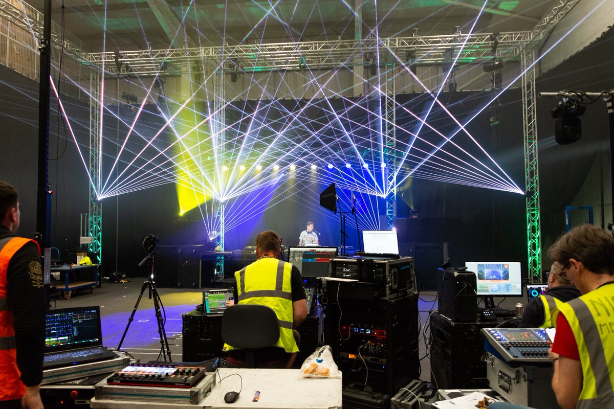 MartinAudioLtd's tweet photo. If you're looking for some Friday tunes, MD Dom Harter is live on Twitch, following a great set by Sales Director Brad Watson, for #Raid2Recovery in aid of #WeMakeEvents. Watch here: https://t.co/qDmBUONUXd. With thanks to @erlasersandsfx, @TheVideoHive & the #MartinAudioFamily. https://t.co/rDlc0PB587