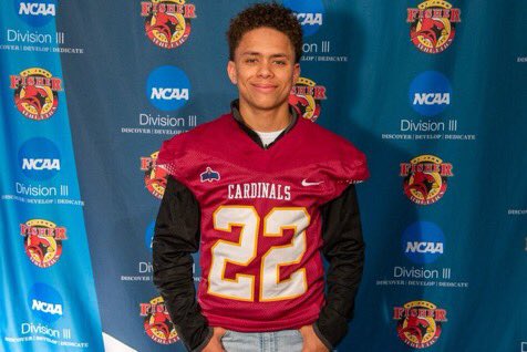 Dwhitcomb022's tweet photo. After years of hard work and dedication I am proud to announce that I will be attending St.John Fisher. Thanks to my coaches @CoachIcy16 @jcoluzzi13 @CoachVic5 @Perkk10 for all the help this year‼️‼️ @SJFCFootball 🔴🟡⚪️ https://t.co/5NcRJVqLS3