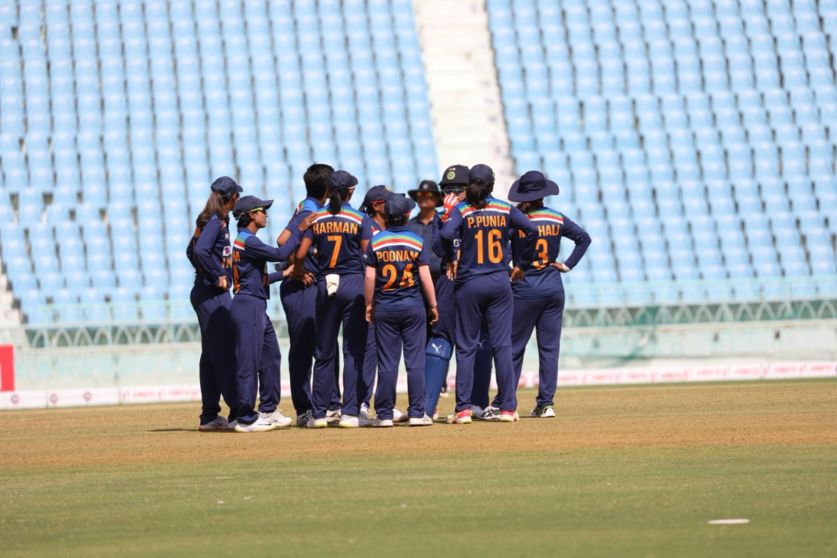 BCCIWomen's tweet photo. The All-India Senior Women's Selection Committee on Friday announced the Indian squad for the one-off Test match, ODI &amp; T20 series against England. #TeamIndia

Details 👉https://t.co/FviNapoMIp https://t.co/8DP8do1Z67