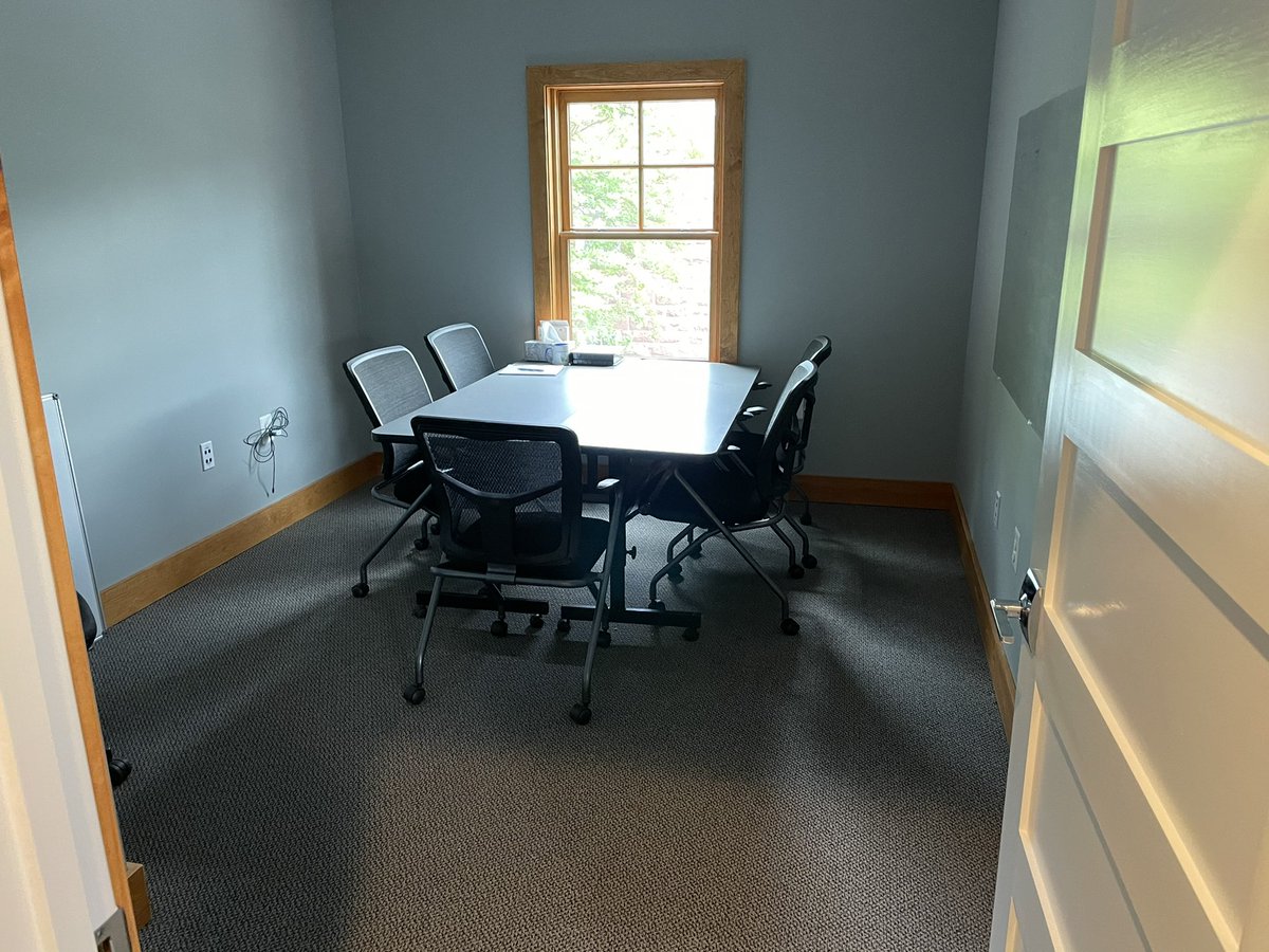 IncMagnificent's tweet image. When coming back to the office, it’ll be nice to see a beautiful clean office that doesn’t trigger your allergies. #dustfree Magnificent Cleaning can help in Northern Virginia. #cleaningright