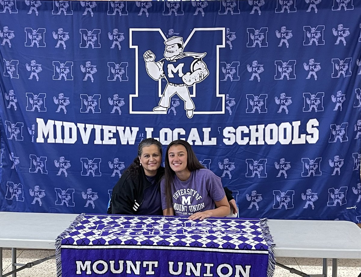 Congratulations Izzy on committing to play Basketball at Mount Union <a href="/purpleraiders/">Mount Union Purple Raiders</a> is getting a great young lady!