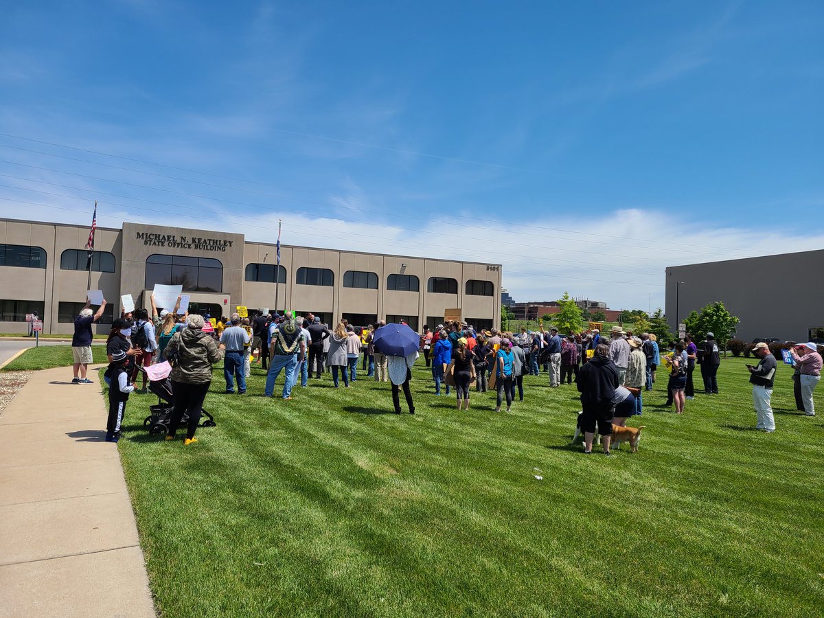 Alright #STL way to show up for #MedicaidExpansionNow!! 
@MOJwJ @deaconessfound @MOFaithVoices @schubbard26 @Schweitzer88 @TinaSweetTPihl @NARALMissouri @PPMO_Advocates